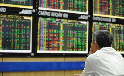 TTCK sáng 6/7: Áp lực bán mạnh, VN-Index giảm gần 13 điểm