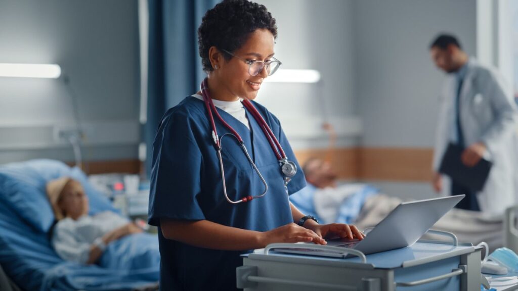 Navigating the Digital Classroom: Advanced Strategies for Mastering Online Nursing Concepts and Clinical Application